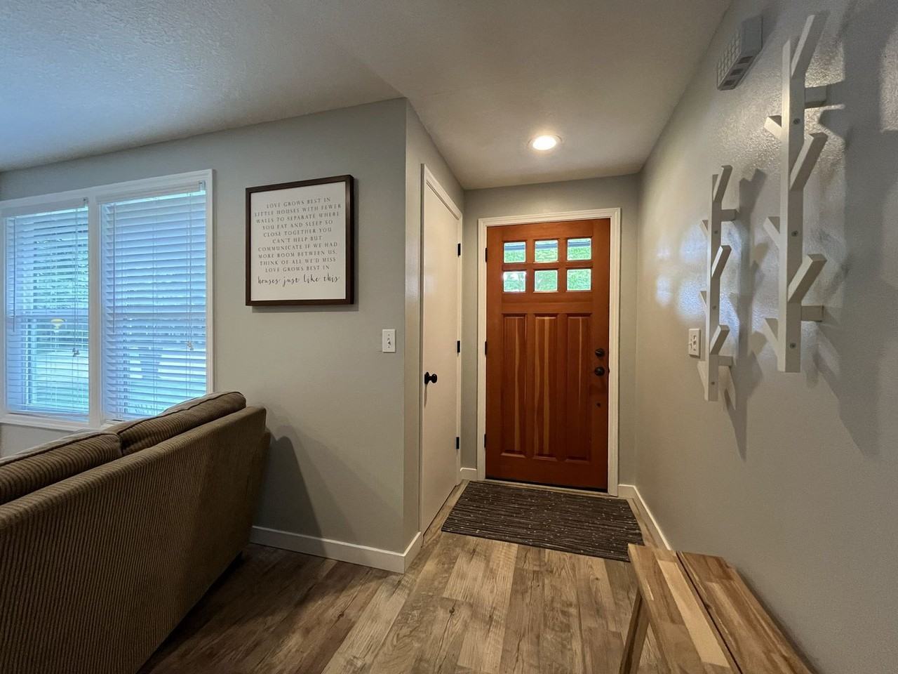17327 Sw Hurrell Ln - Photo 5 of 50