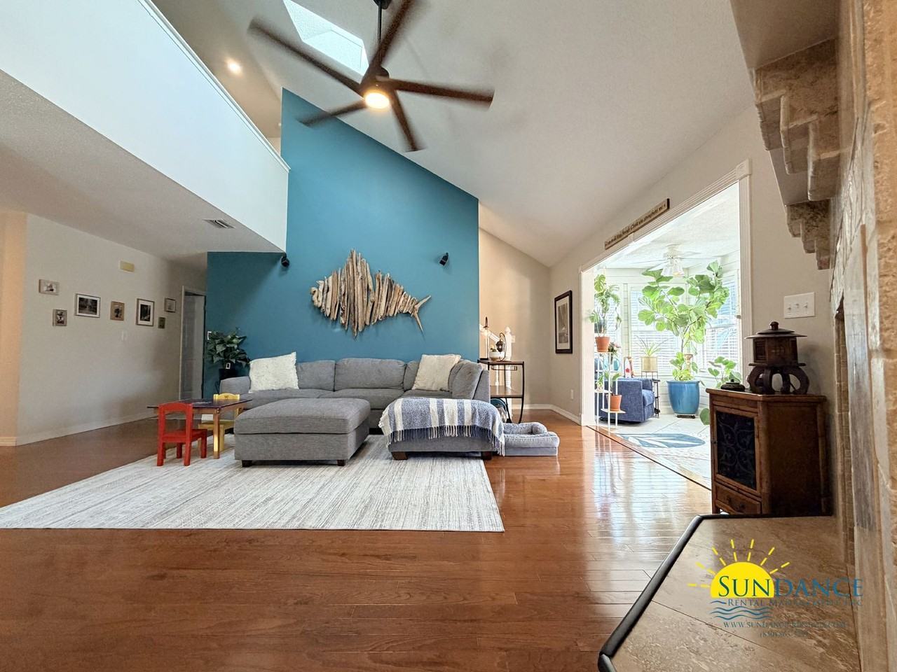 115 Long Pointe Dr - Photo 3 of 49