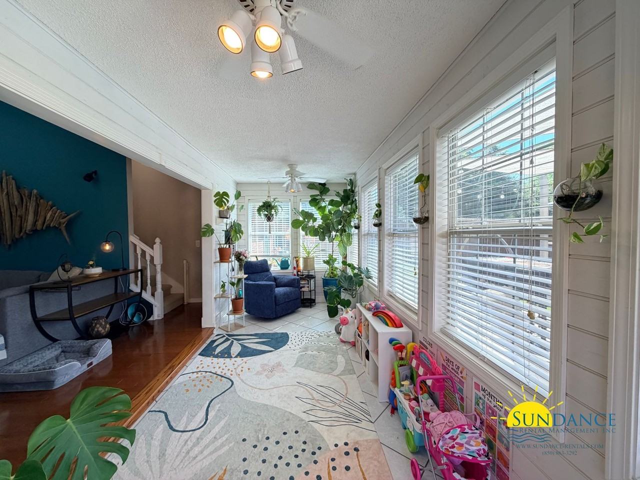 115 Long Pointe Dr - Photo 4 of 49