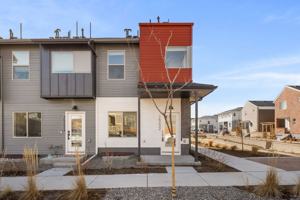 featured image of 15232 W 69th Pl