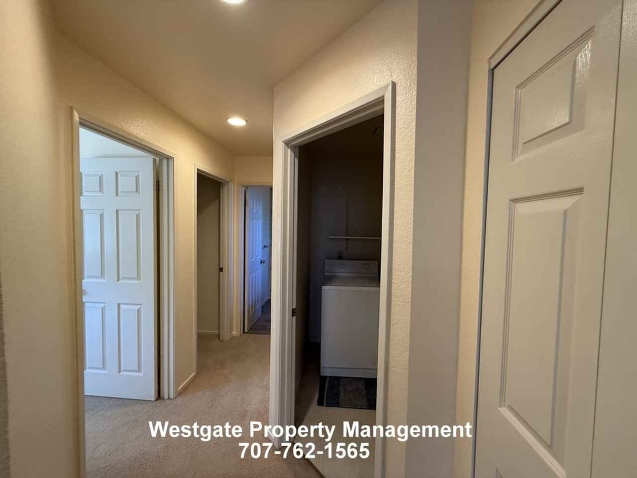 1453 Capri Ave - Photo 7 of 19
