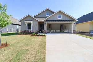 featured image of 4500 W Winston St