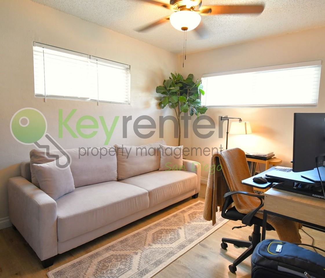 8075 Palm St - Photo 7 of 23