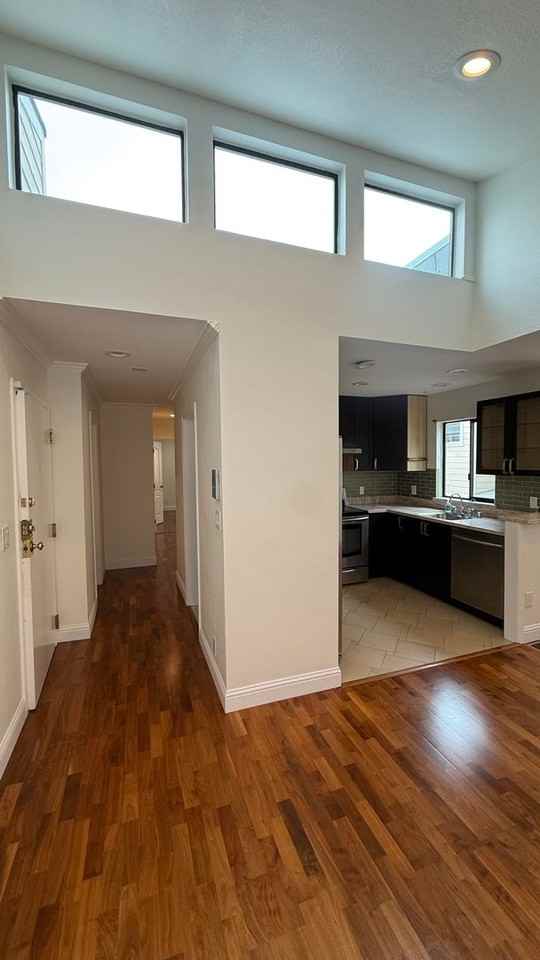 1415 Eddy St - Photo 6 of 35