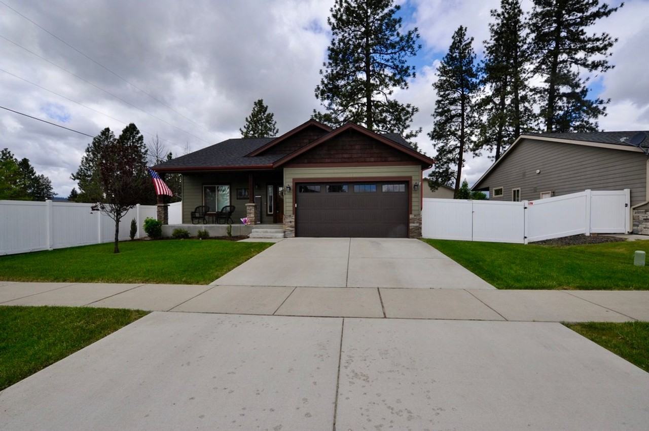 1399 N Brady St - Photo 2 of 35