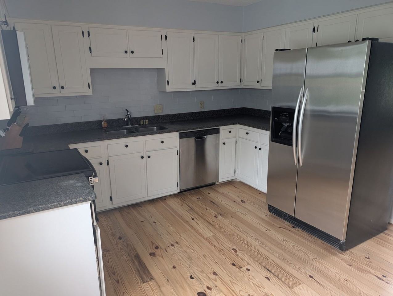 22 Royal Oak Dr - Photo 5 of 19