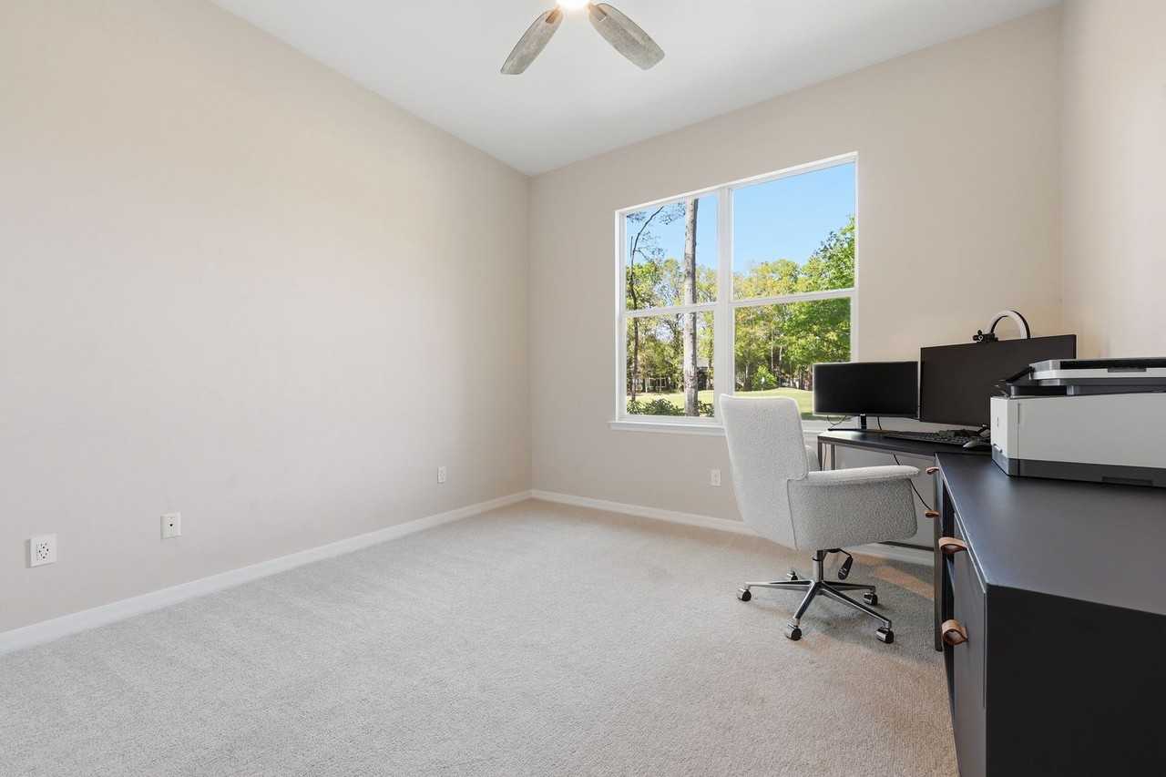 10226 Sw 49th Ln - Photo 5 of 39