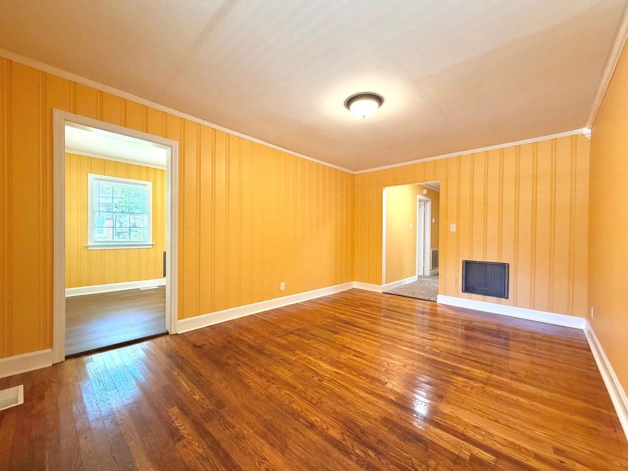 857 Greenwood Ave - Photo 2 of 23