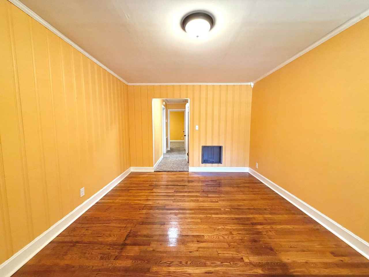 857 Greenwood Ave - Photo 3 of 23