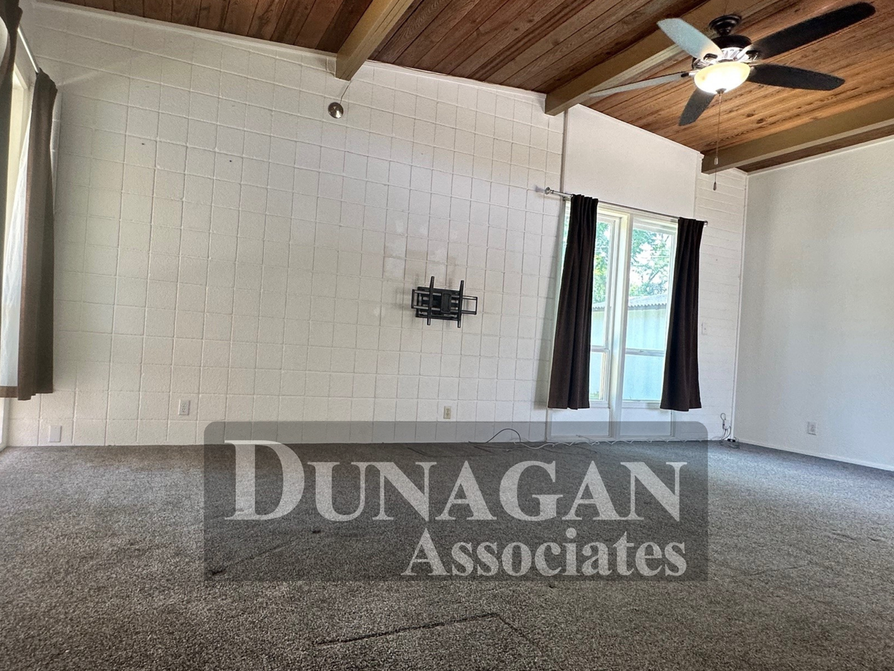 1207 Bryan Cir - Photo 4 of 10