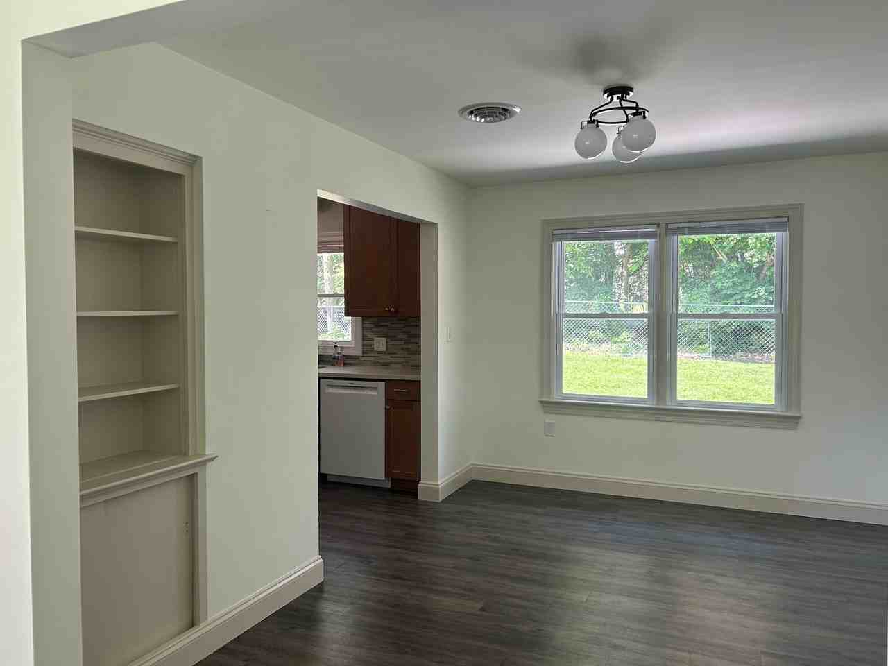 263 Briar Ln - Photo 4 of 23