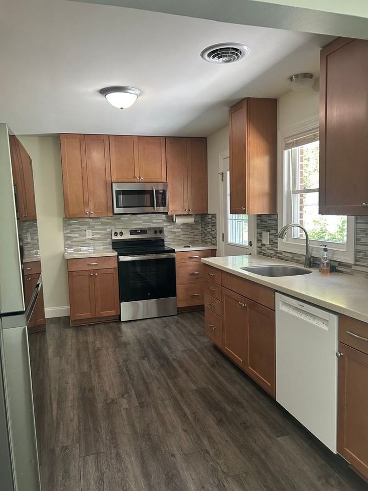 263 Briar Ln - Photo 6 of 23