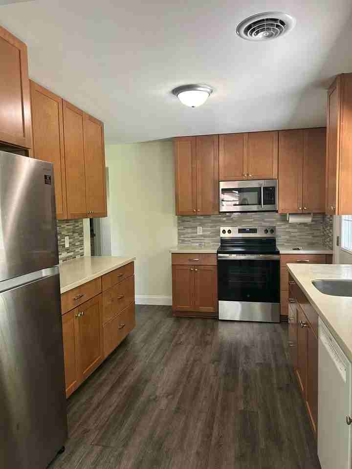 263 Briar Ln - Photo 7 of 23
