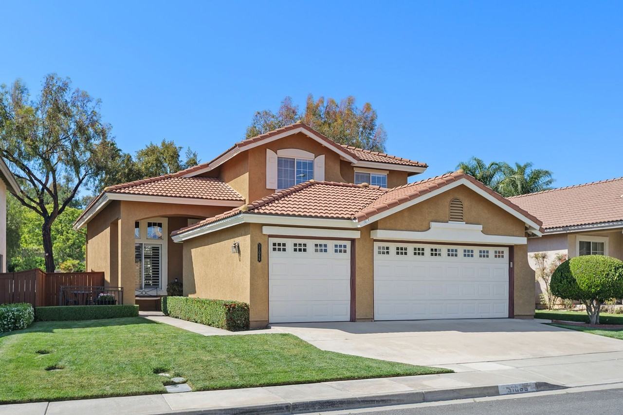 31066 Iron Cir - Photo 2 of 32