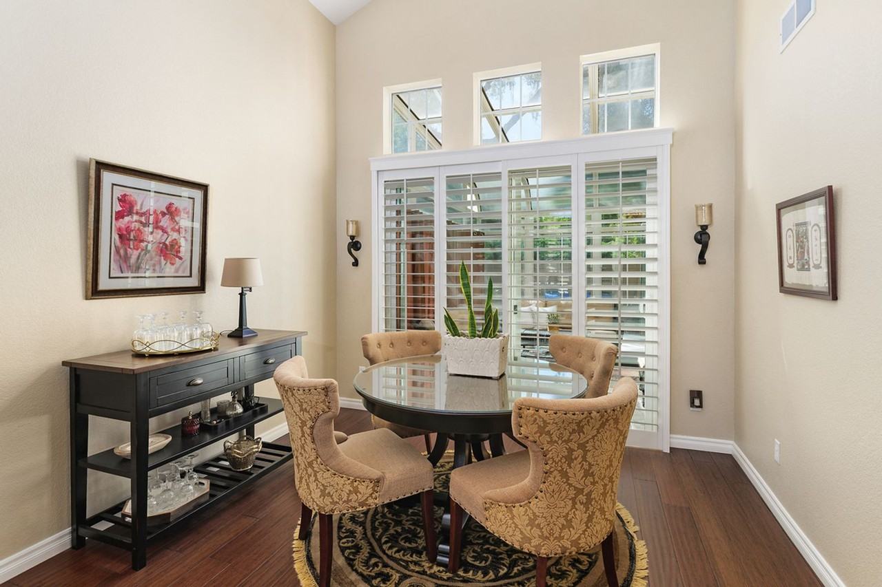 31066 Iron Cir - Photo 6 of 32