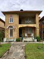 featured image of 2817 Paris Ave