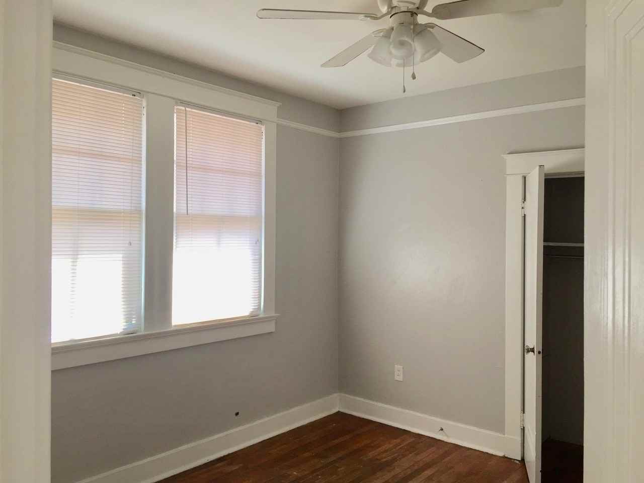 2817 Paris Ave - Photo 6 of 12