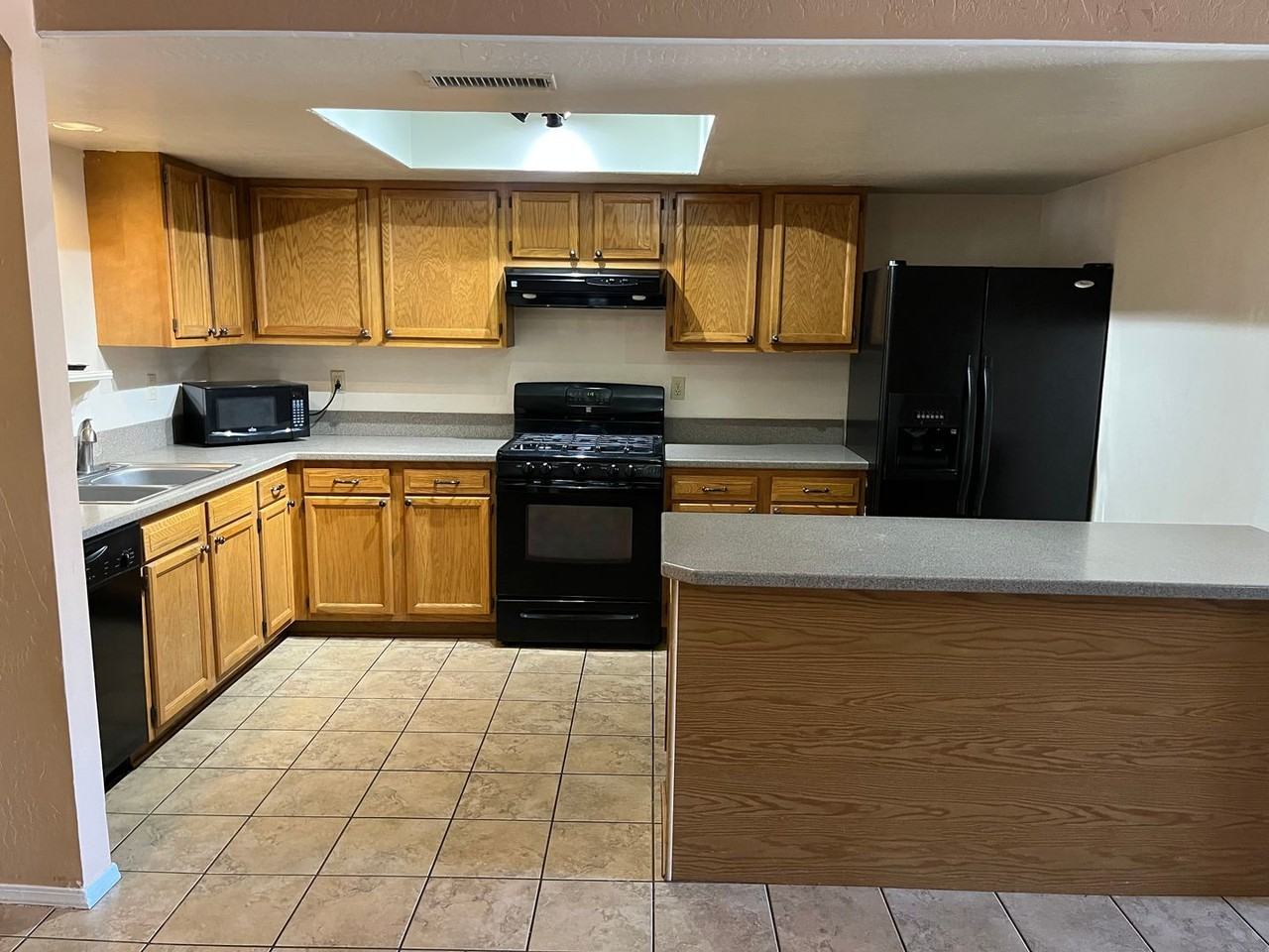 9665 E Magma Dr - Photo 6 of 16