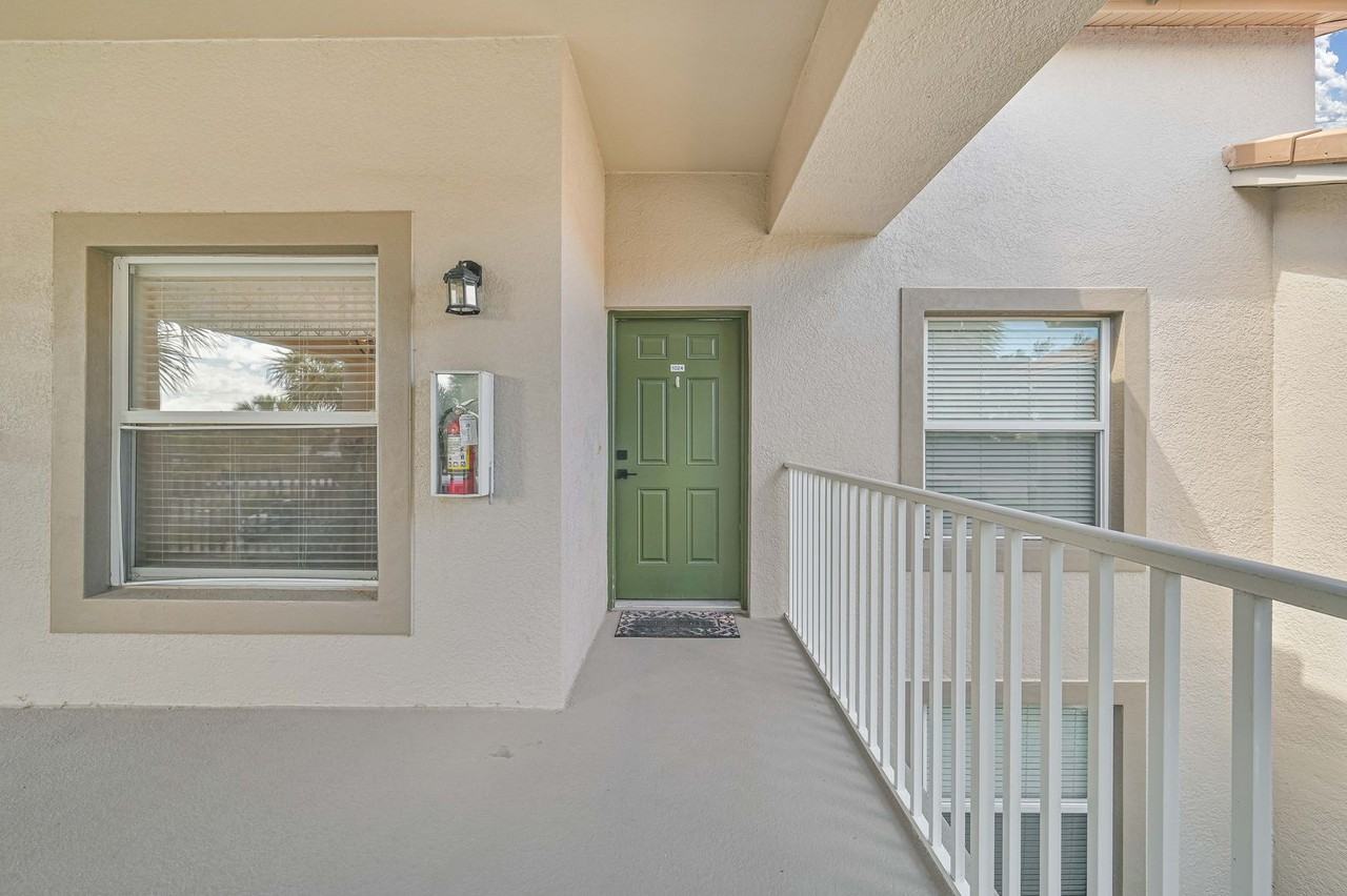 19960 Barletta Ln #1024 - Photo 4 of 21