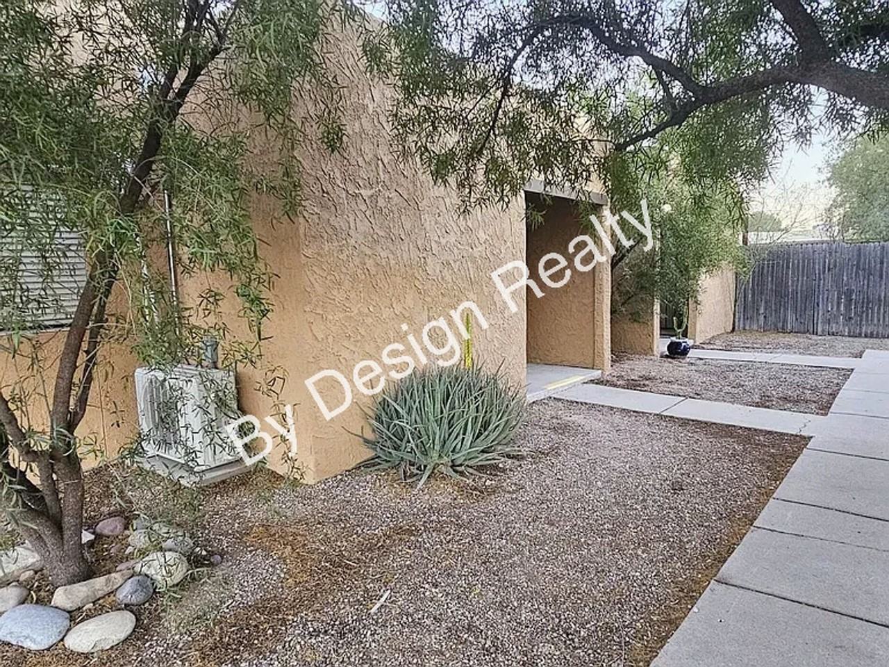 3334 E Presidio Rd - Photo 2 of 20