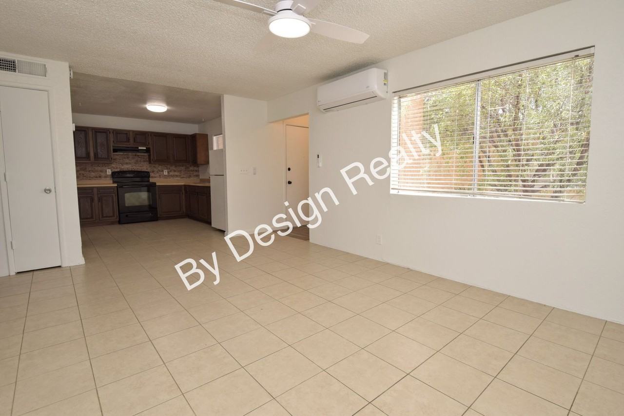 3334 E Presidio Rd - Photo 3 of 20