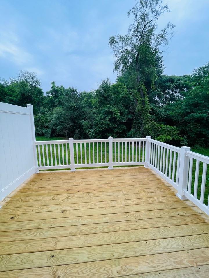 1244 Harvest Ct - Photo 2 of 13