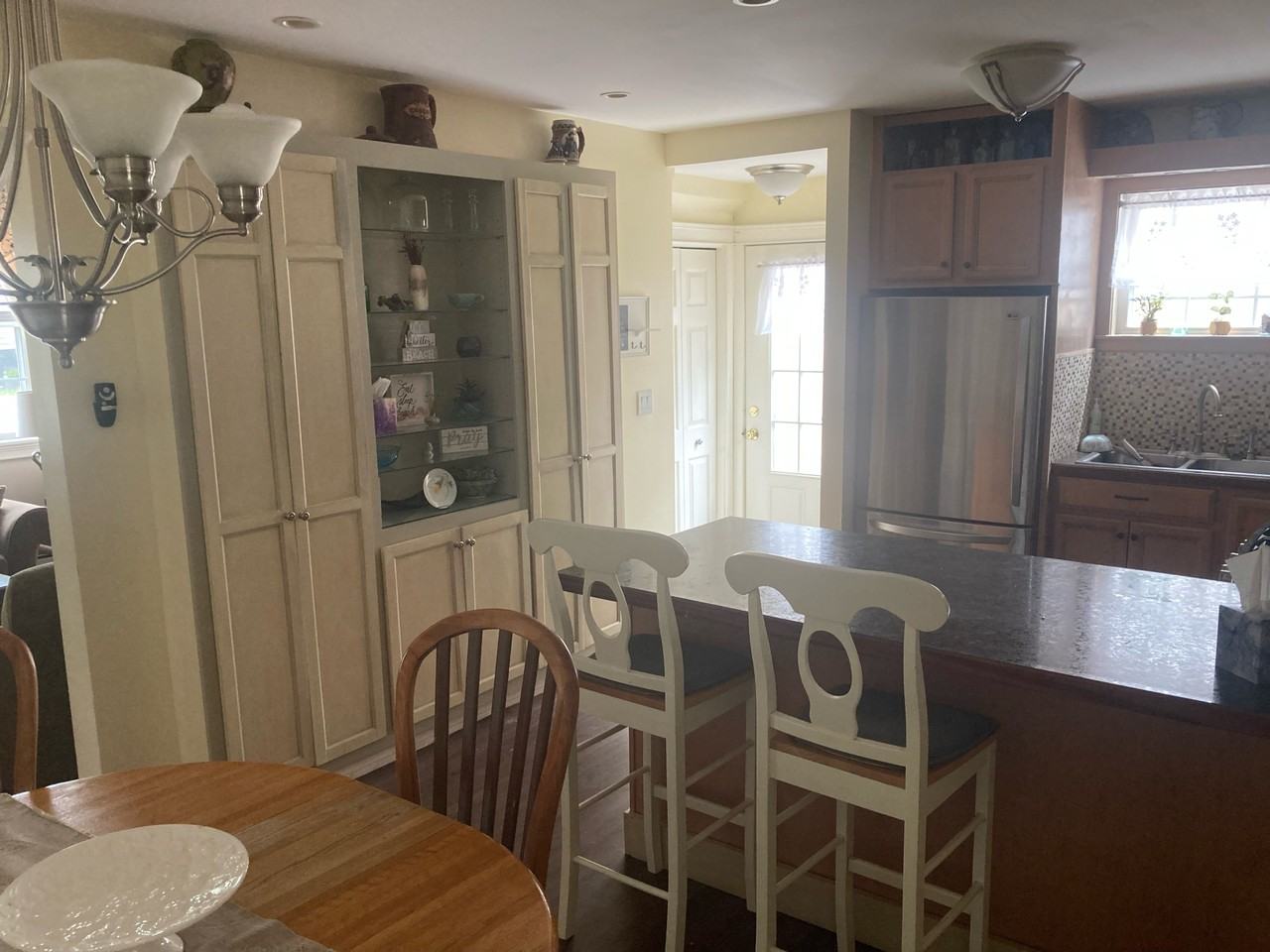 265 Preble St #1 - Photo 4 of 20