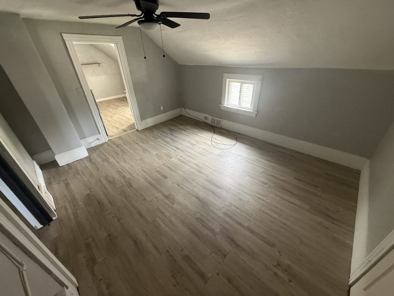 4067 E 57th St - Photo 5 of 15