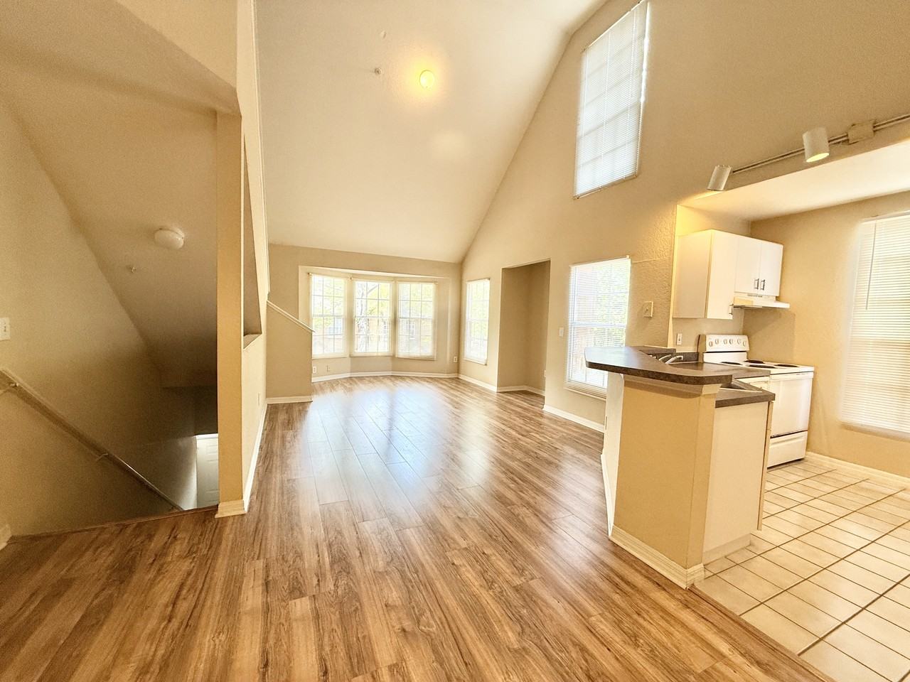 6316 Raleigh St #414 - Photo 3 of 11