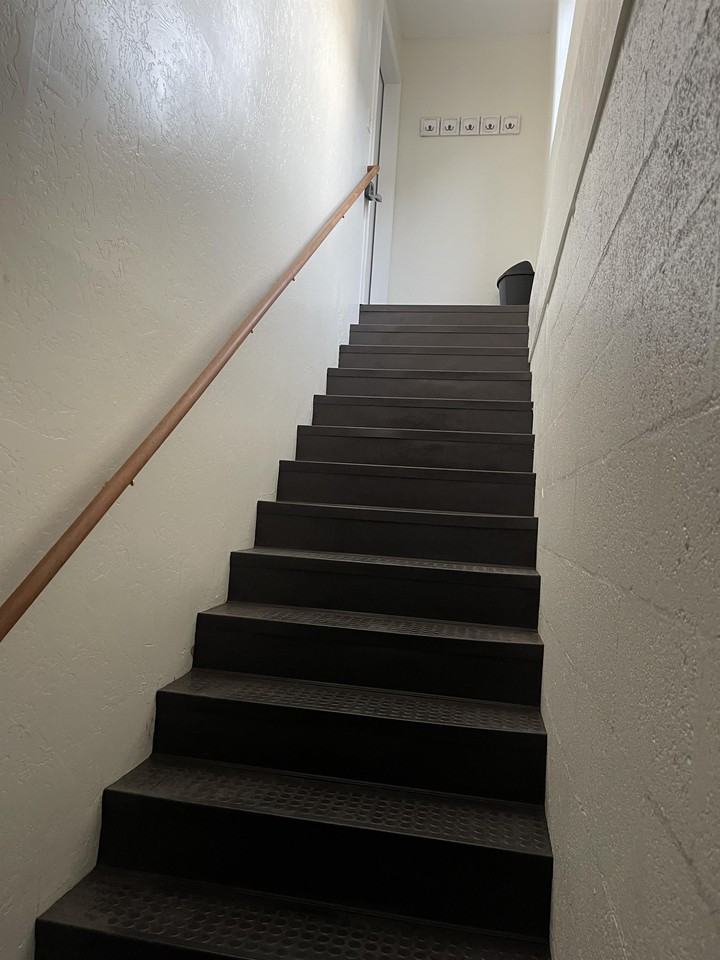 1519 E Payton Way #1 - Photo 2 of 10