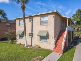 featured image of 714 Michigan Ct Unit 4 #1