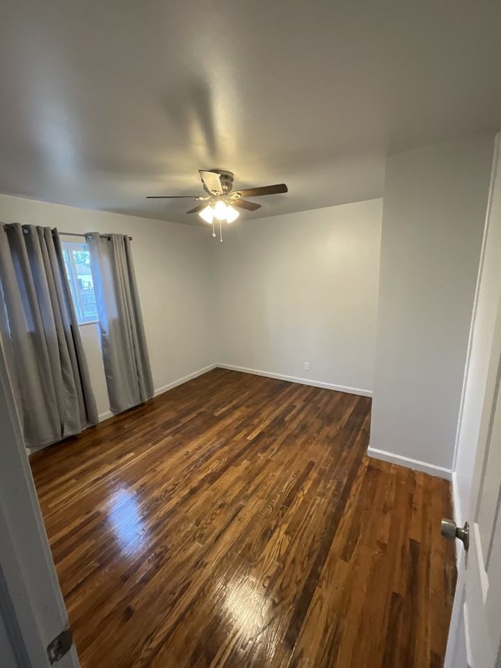 6230 Natchez Dr #1 - Photo 7 of 11