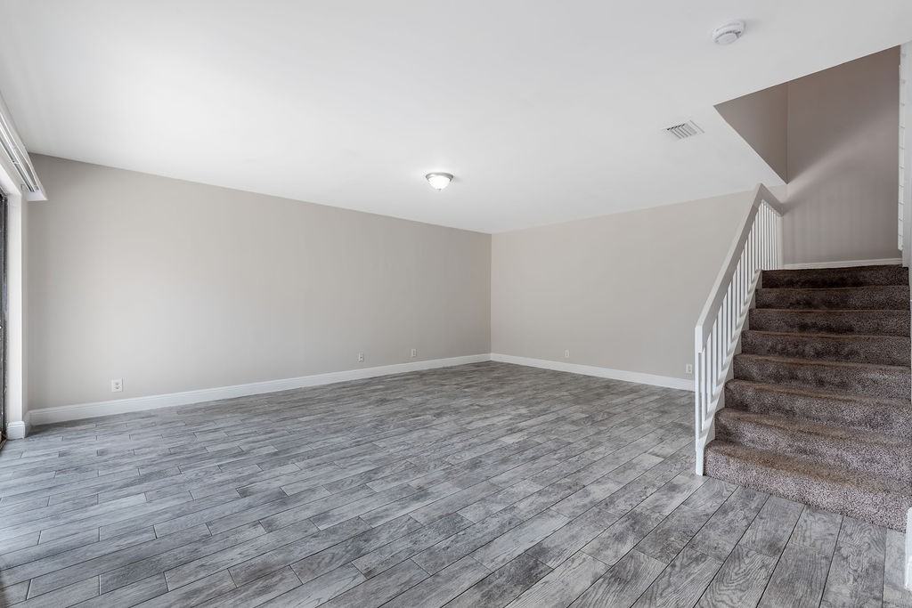 1755 N Congress Ave #1 - Photo 6 of 32