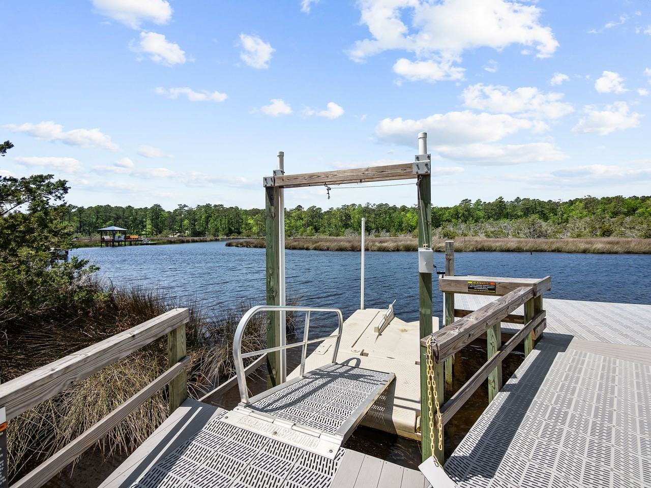 103 Blue Heron Cir #1 - Photo 6 of 37