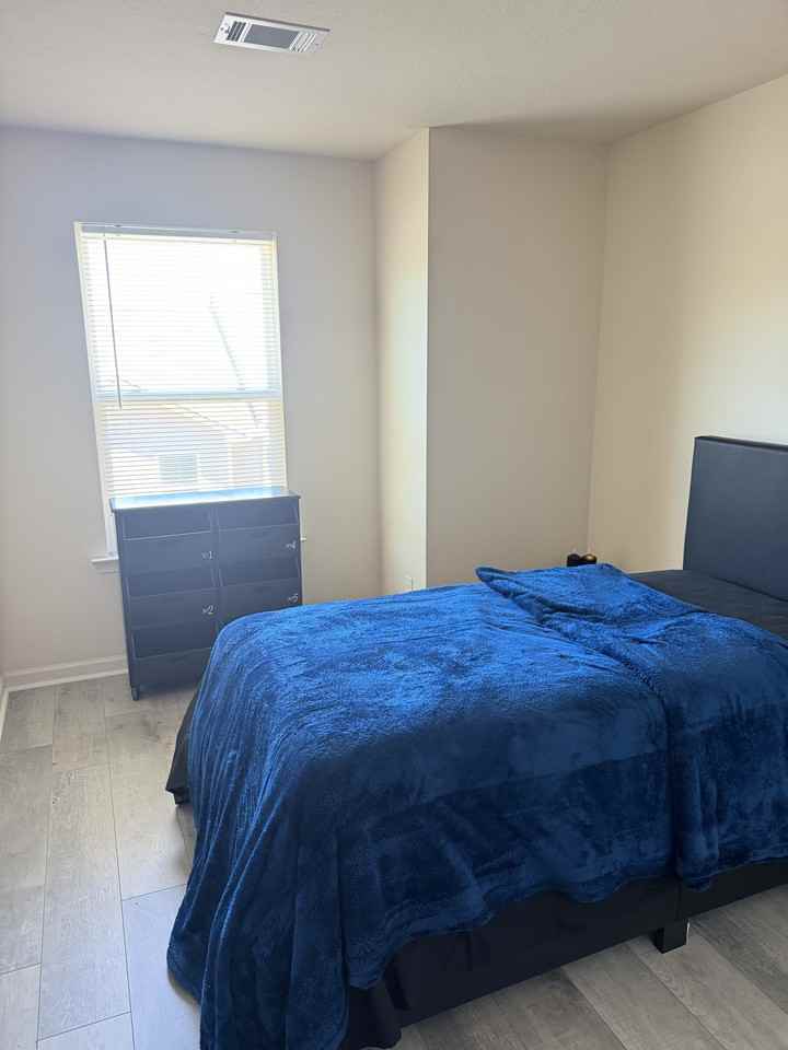 Highwood Ln #507 - Photo 2 of 8