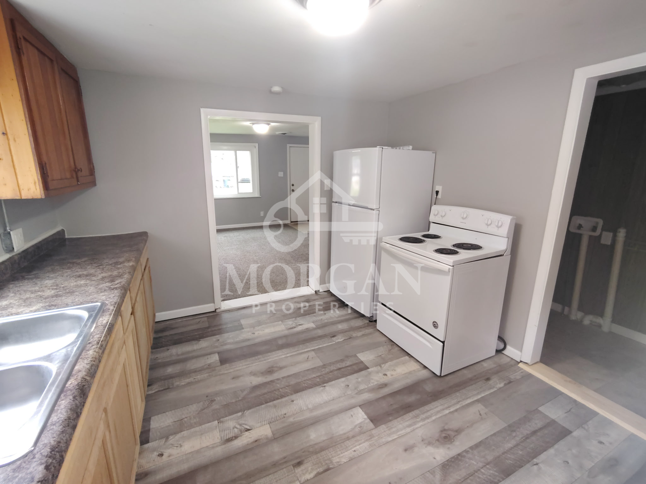 608 Ellenhurst St - Photo 3 of 6