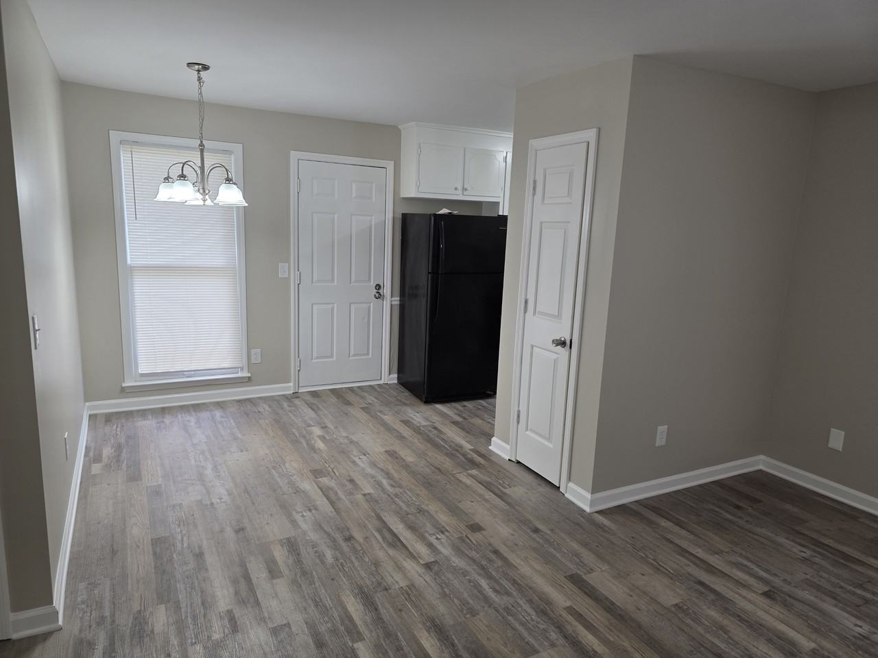 4434 Bonnell Dr Nw #B - Photo 2 of 13