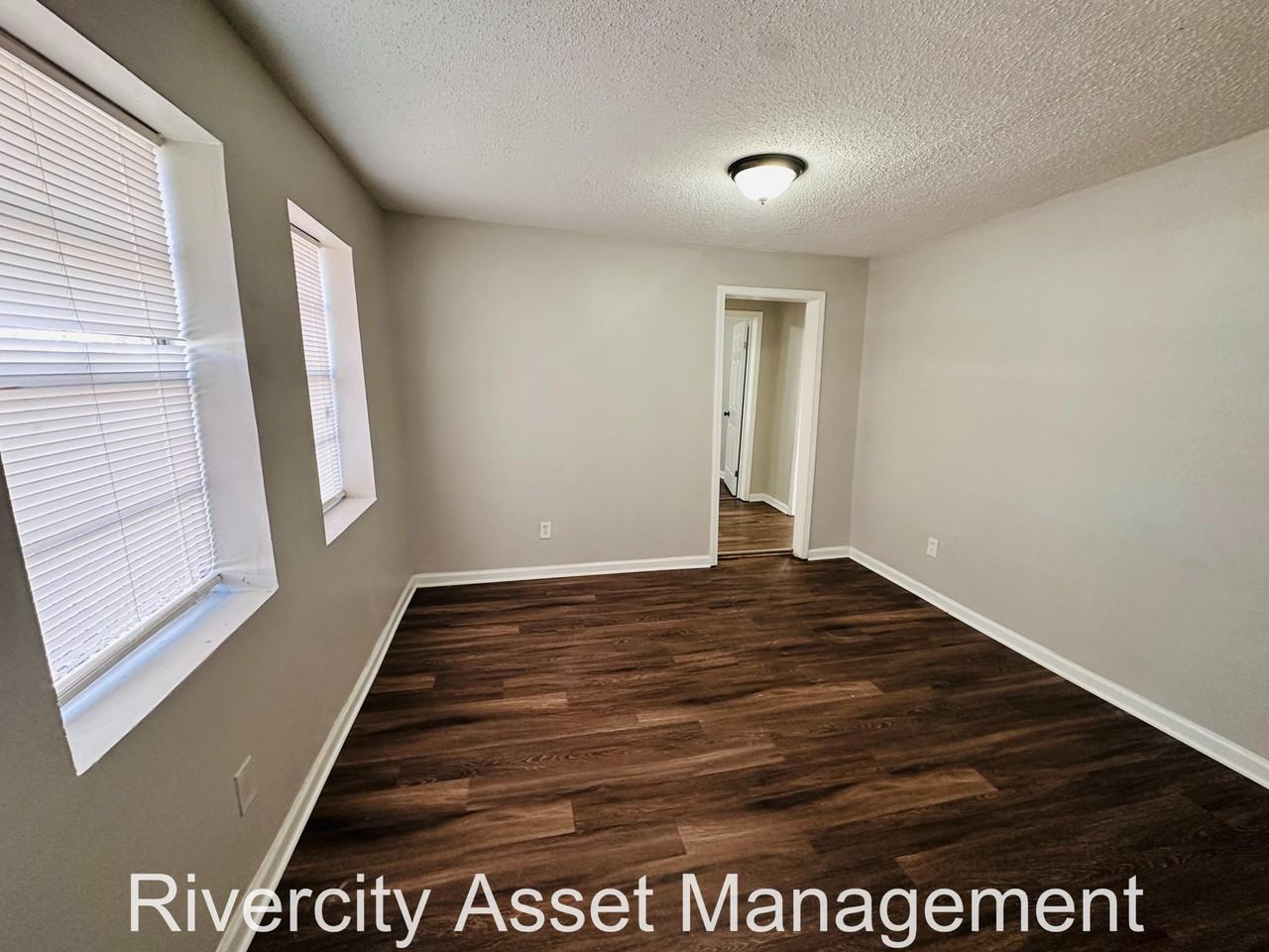 1871 Cedarhurst Ave #1 - Photo 7 of 13