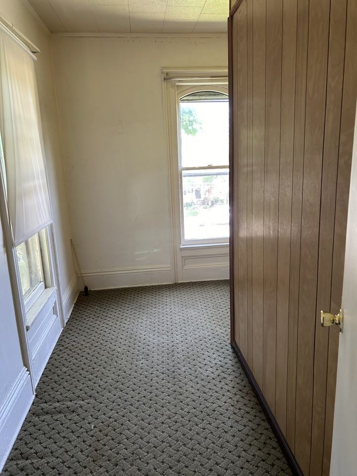 3212 East Avenue - 4 #4 - Photo 6 of 10