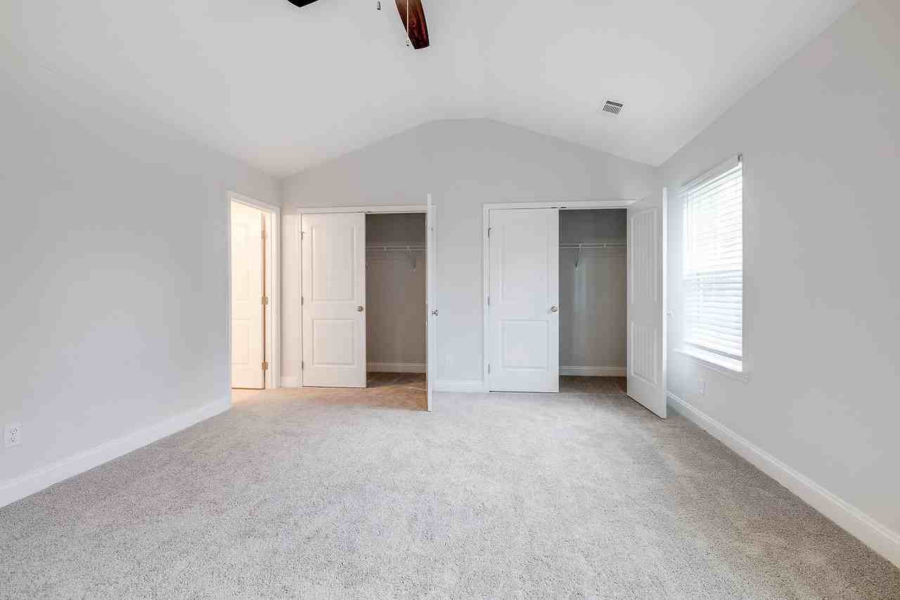 23 Belleau Woods Cir #3 - Photo 5 of 10