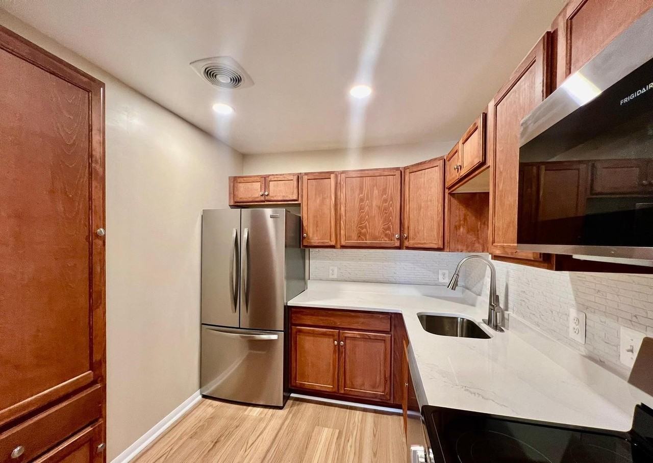 7901 Badenloch Way #1 - Photo 6 of 21