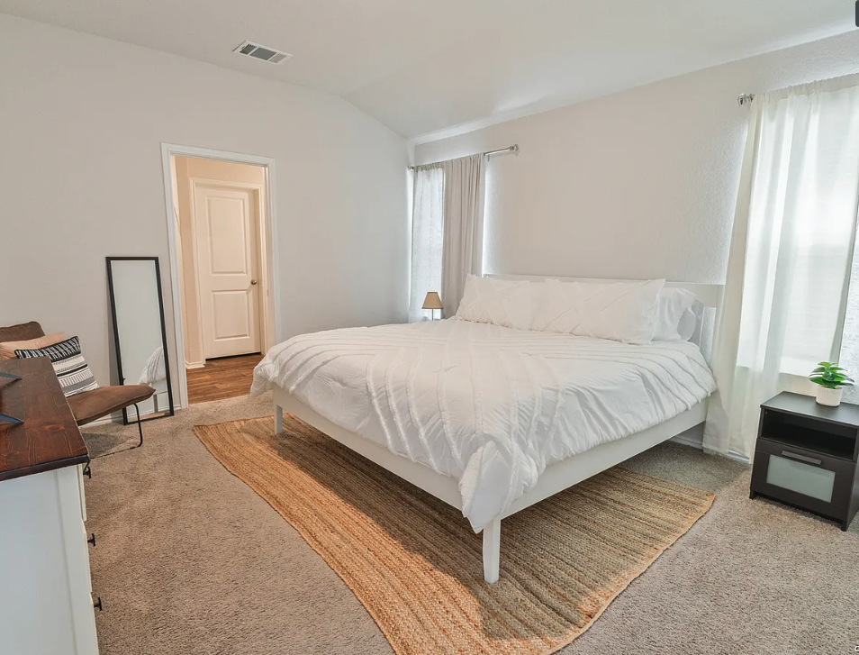 10518 Egremont #1 - Photo 6 of 9