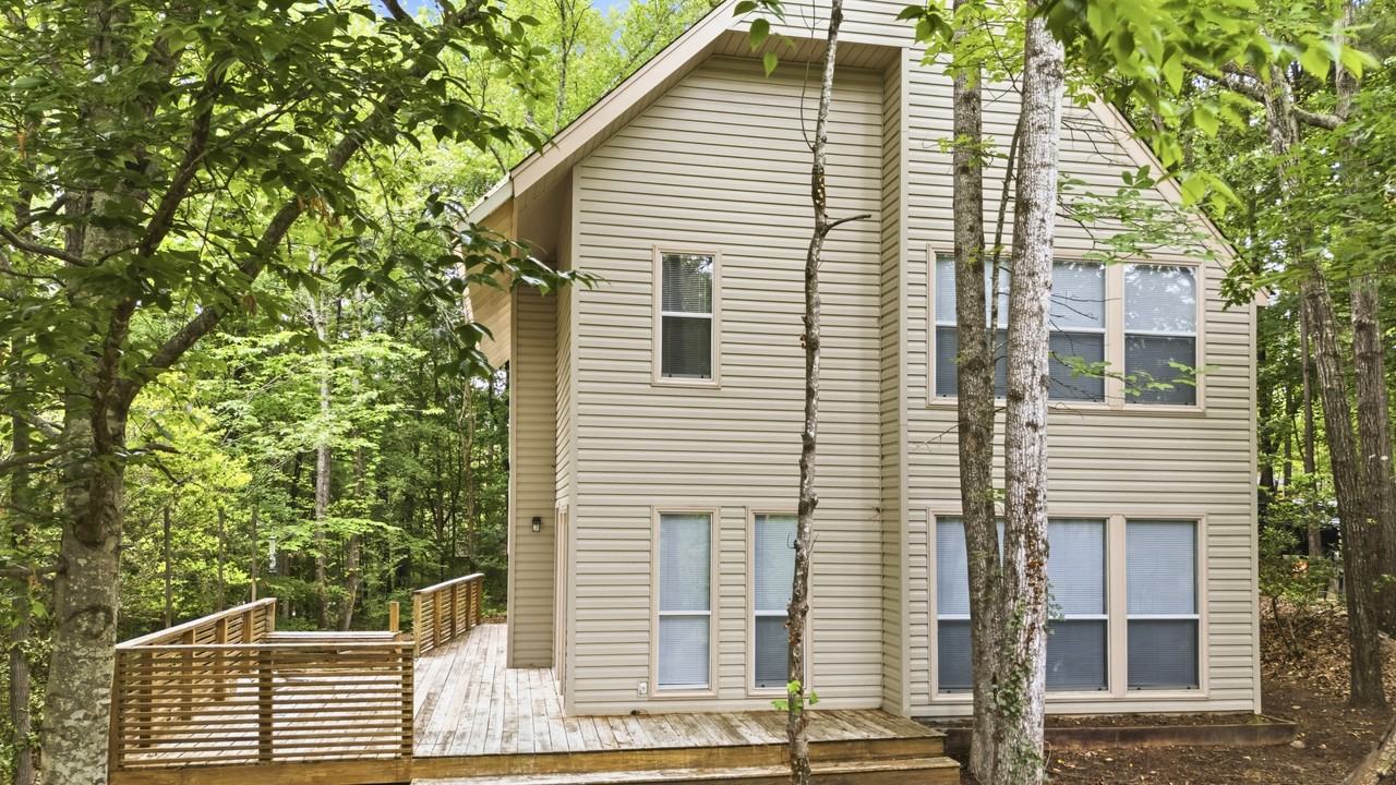 379 Butternut Dr #NA - Photo 2 of 18