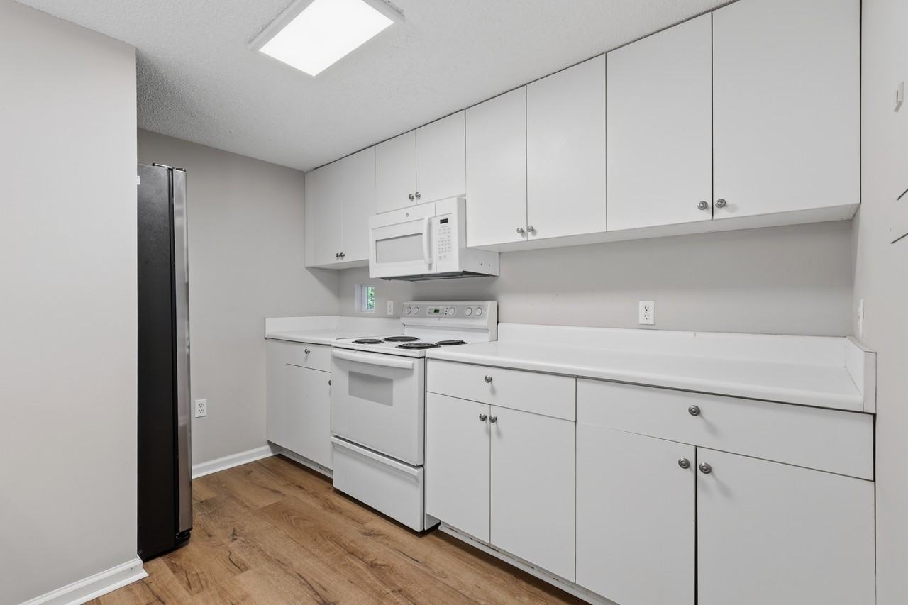 379 Butternut Dr #NA - Photo 6 of 18