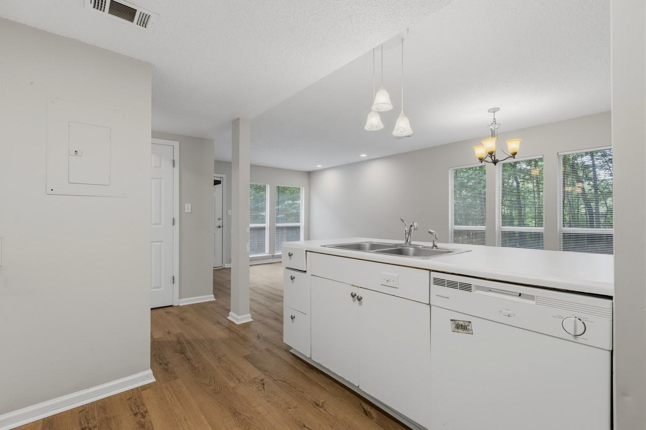 379 Butternut Dr #NA - Photo 7 of 18