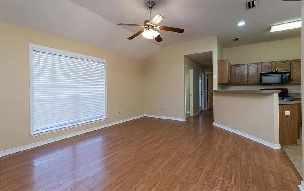 8680 Hamilton Bridges Dr S #1 - Photo 6 of 28