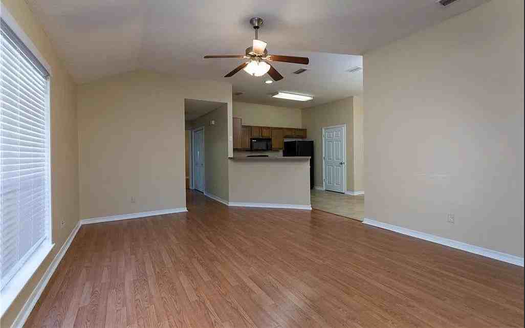 8680 Hamilton Bridges Dr S #1 - Photo 7 of 28