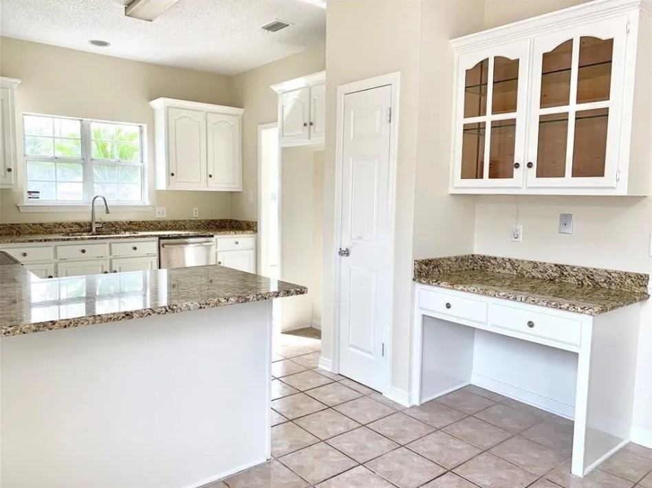 7610 Cumberland Ct #1 - Photo 6 of 19
