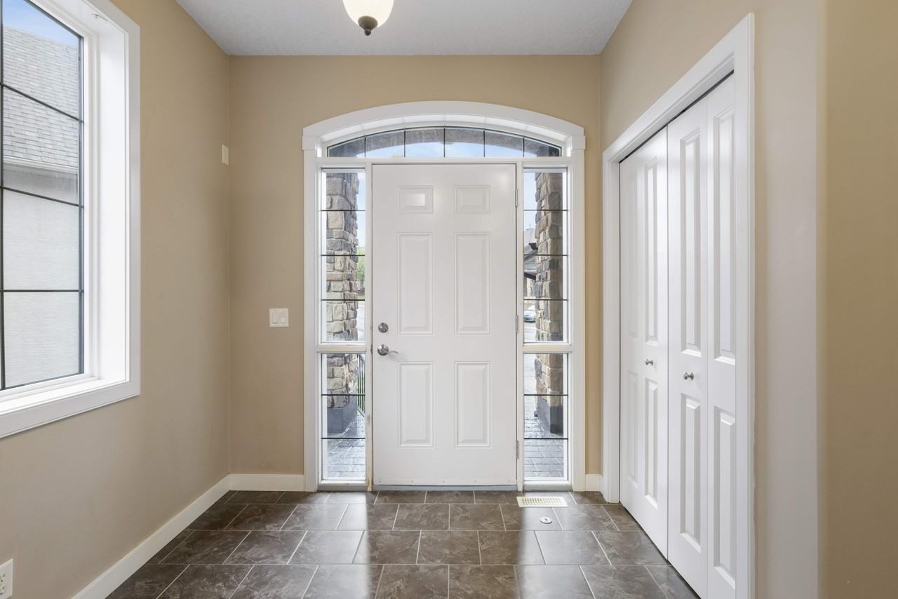 40 Panatella Pt Nw - Photo 2 of 46