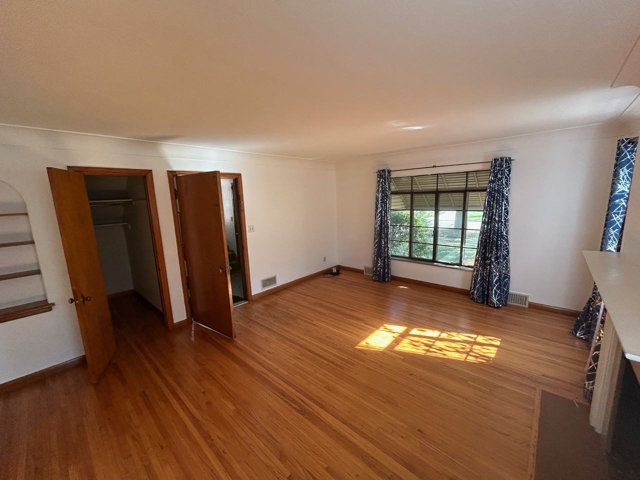 2677 Powhattan Pkwy #2 - Photo 4 of 9